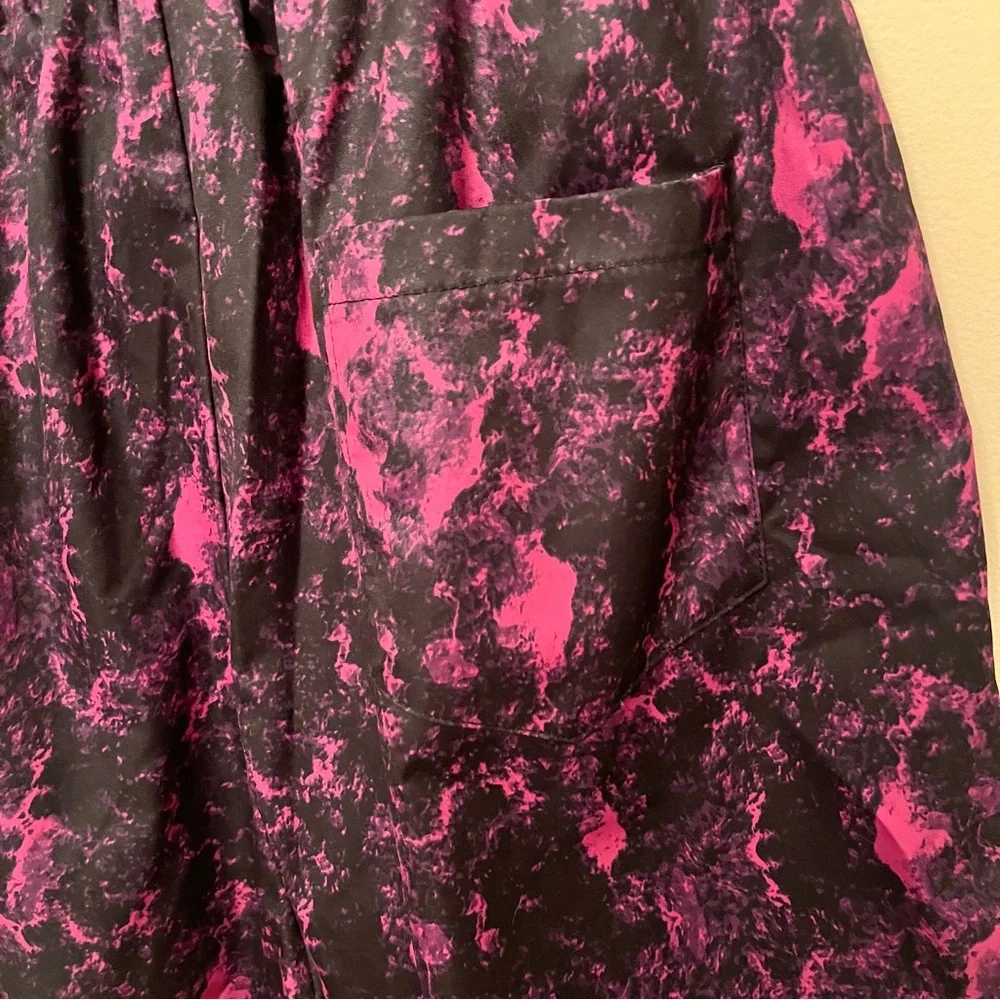 Romwe Men’s Swim Trunks Purple and Black Tie Dye Size Large Beach Vacation